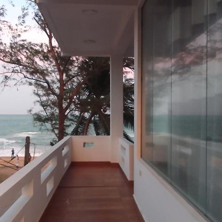 Salty Breeze Arugam Bay Hotel Exterior photo