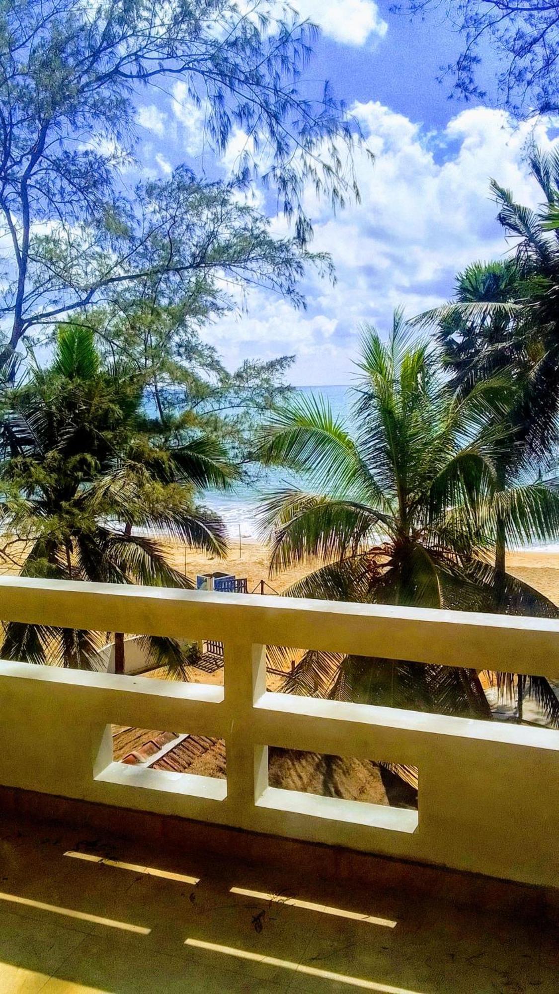 Salty Breeze Arugam Bay Hotel Exterior photo